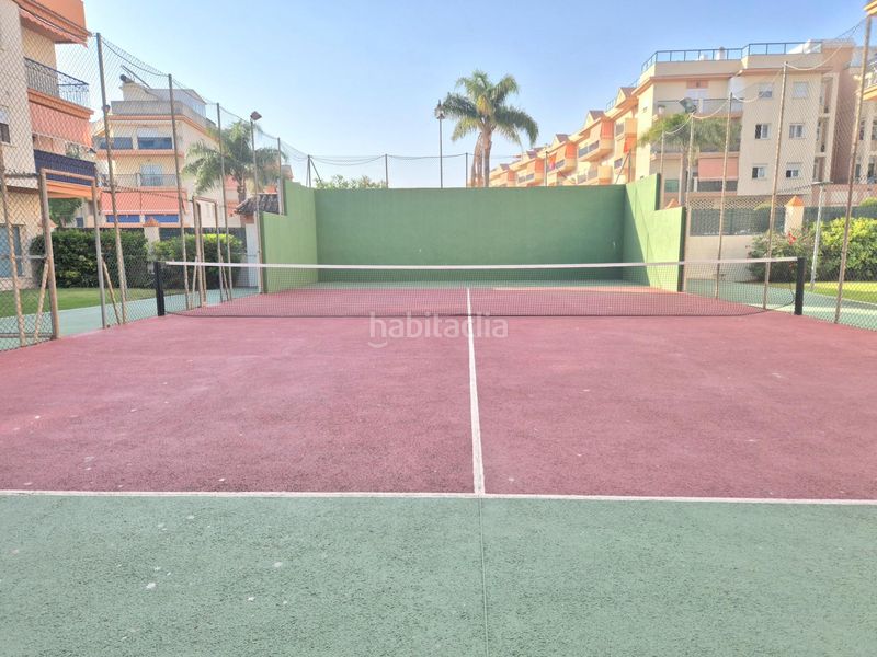 Foto 4222f69c-f044-4a12-b9bd-4c5df09a534e. Àtic amb calefacció aparcament piscina a Huerta Nueva Estepona