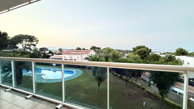 Foto 412c0984-8b3a-4b05-9929-36e673a5baf5. Apartament amb calefacció aparcament piscina a pla de maset - cap de Salou Salou