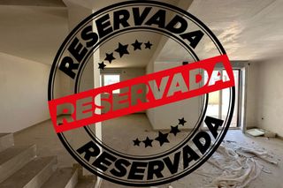 Casa aparellada  Calle del río beiro. Tu nuevo estilo de vida diseño, amplitud y el privilegio de eleg