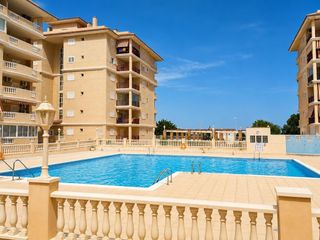 Apartament  Calle soria. Piso en la mata a menos de 5 minutos andando de la playa