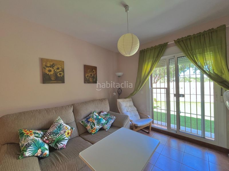Foto 5c093a1f-4445-4f92-a92c-2493d1a9b474. Casa adossada amb aparcament piscina a Ayamonte ciudad Ayamonte
