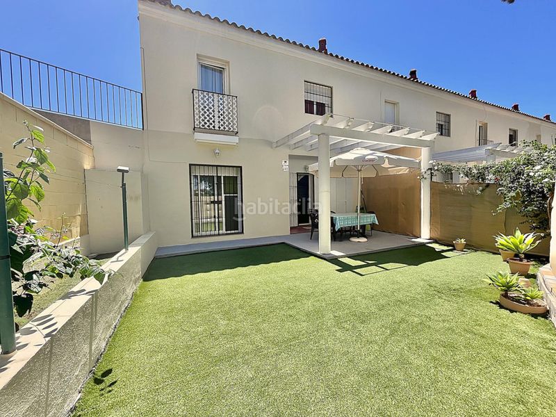 Foto 760b35ce-d9f4-422f-af43-60857dc99ca7. Casa adossada amb aparcament piscina a Ayamonte ciudad Ayamonte
