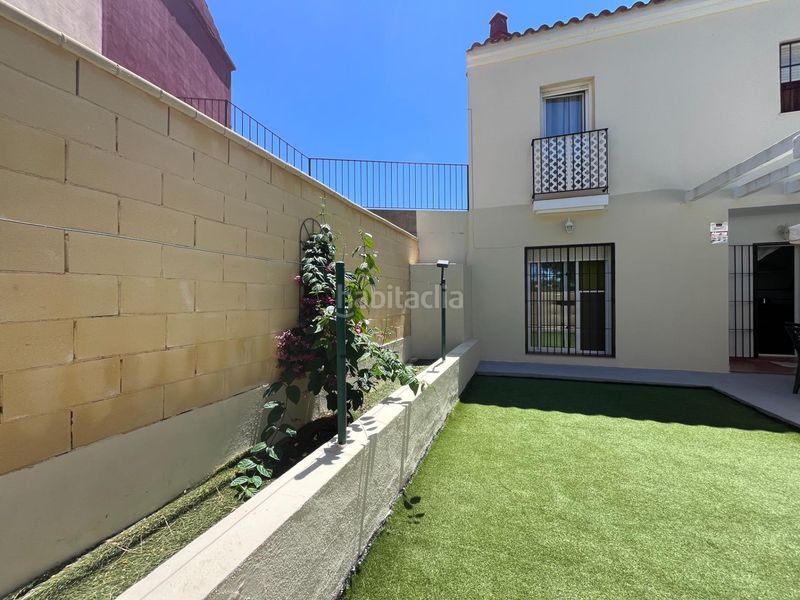 Foto 9d87b94f-7749-4845-9317-8af5ca855c0c. Casa adossada amb aparcament piscina a Ayamonte ciudad Ayamonte