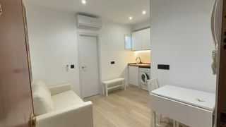 Apartment in Calle PONZANO