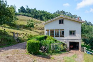 Casa  Celada. Finca rústica con gran potencial en celada villaviciosa casa, fr