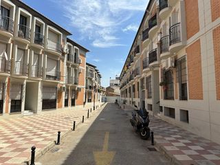 Flat  Virgen de las nieves. Piso céntrico en armilla, a menos de 50m de la nueva línea de me