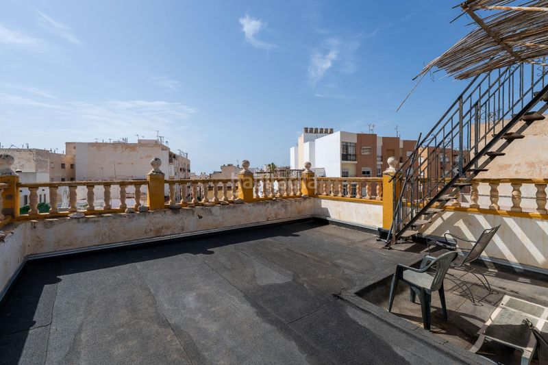 Foto ec8b72f9-c945-4e97-bb53-46c37628839e. Casa amb aparcament a Esperanza - Quemadero Almería