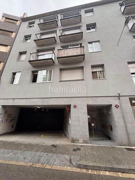 Foto 68dfcb67-95ac-4095-bbbc-116628bb7553. Aparcament cotxe a Centre Reus