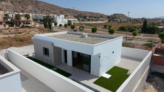 Chalet  Calle camino de cieza 11. Chalet espectacular y moderno con piscina en urbanización privil
