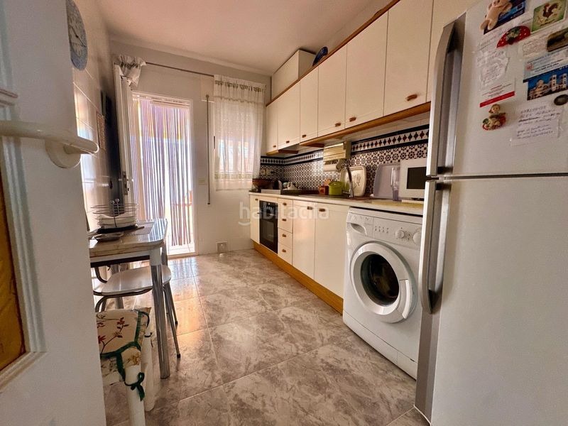 Foto 36e03b36-00b8-4aa5-8bf9-e8e2ee7c8f30. Casa amb aparcament a Centro Alcázares (Los)