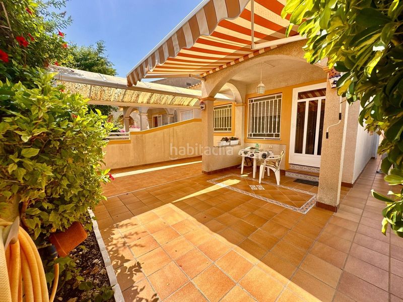 Foto 7d7a241c-2193-4e5d-8c07-c1f1a701f272. Casa amb aparcament a Centro Alcázares (Los)