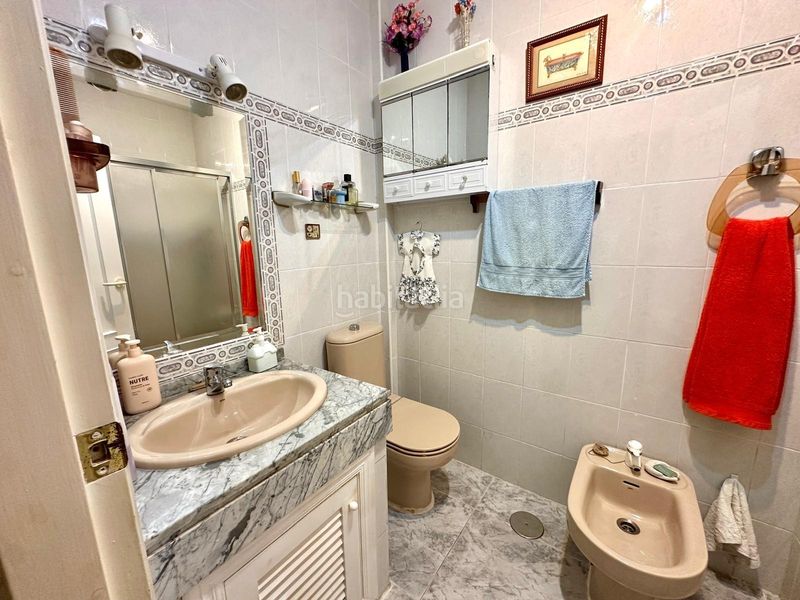 Foto b9f6282d-c3d3-4320-9169-0e8b0944992d. Casa amb aparcament a Centro Alcázares (Los)