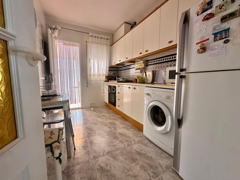 Foto f2a15c2e-0840-4b51-a706-f97d345d9f9e. Casa amb aparcament a Centro Alcázares (Los)
