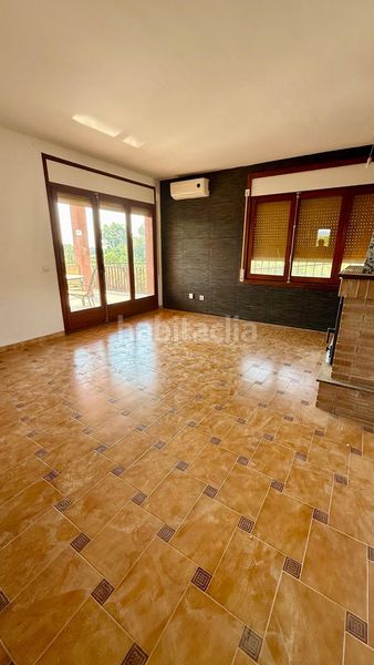 Foto 7306cdfe-9004-480c-9390-dfc07404f6f4. Casa amb aparcament piscina a Valls
