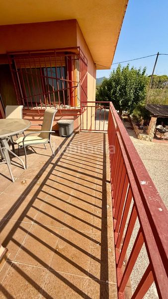 Foto 741a6a41-4d8a-40d9-905d-edc0ba702def. Casa amb aparcament piscina a Valls