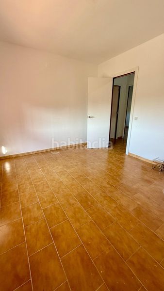 Foto 7dd60c00-d77e-45c9-bbad-1ddc97195367. Casa amb aparcament piscina a Valls