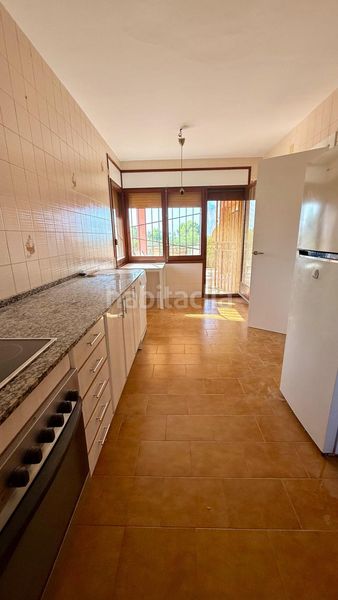 Foto 9ab9336b-edde-459c-8001-3da4297fc035. Casa amb aparcament piscina a Valls