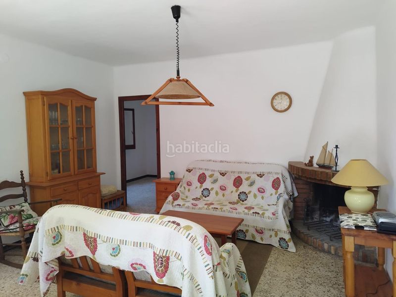 Foto ba4480a4-36ec-441f-94a2-477ba04f4021. Xalet amb aparcament a Alcanar