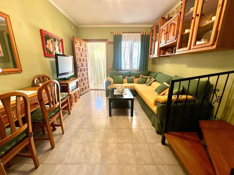 Foto fc5bd5a2-59ca-4aad-8bab-5887f5196f33. Casa a Centro Alcázares (Los)