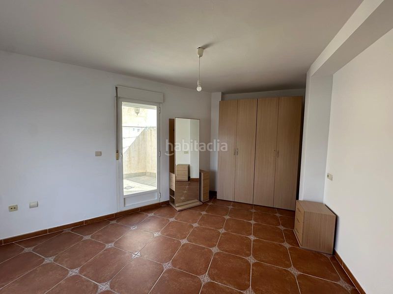 Foto bfaafa72-f2c2-445c-b02c-851aa1d84f31. Pis amb aparcament a Barrio de la Vega Monachil