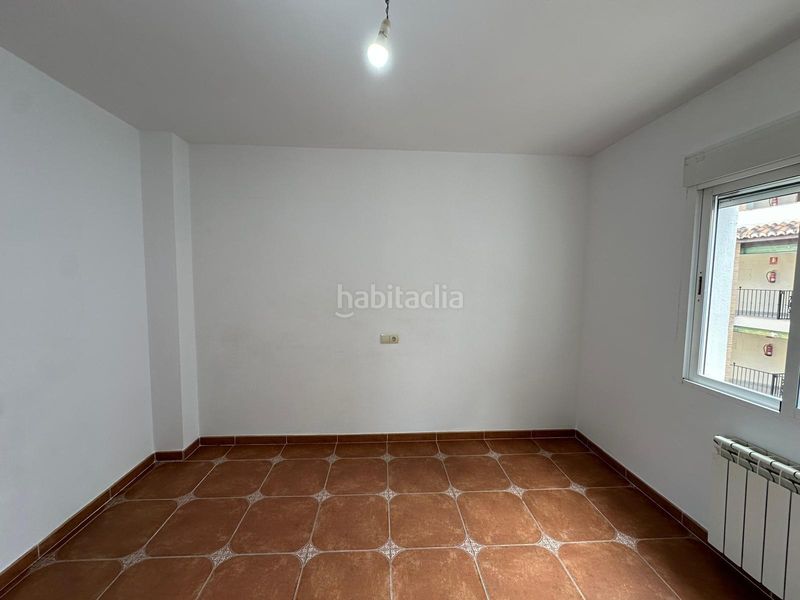 Foto c212a4a4-0284-4419-be2d-2896e6cc214d. Pis amb aparcament a Barrio de la Vega Monachil
