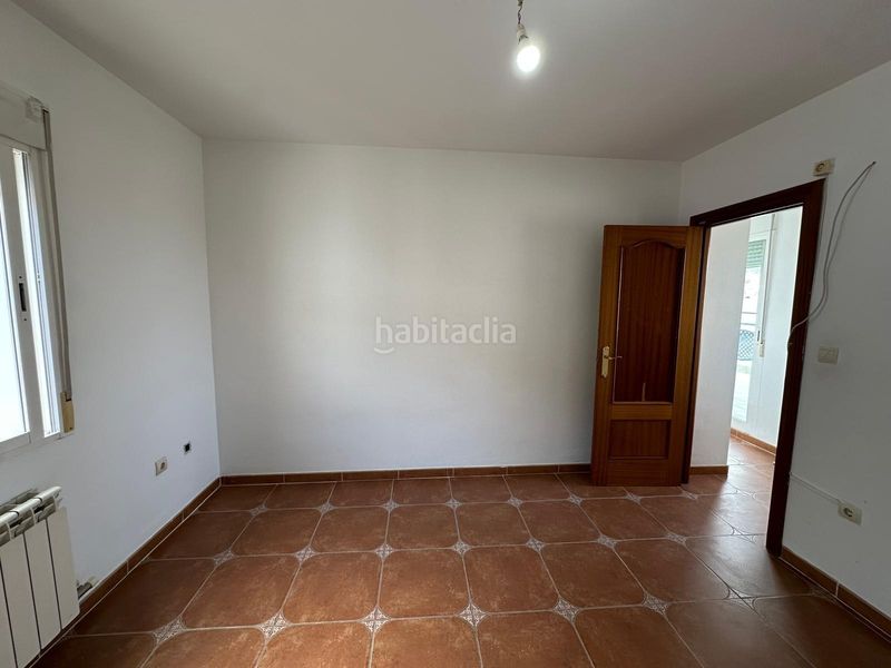 Foto c91e7948-df7a-42a8-94a7-da23d6902f18. Pis amb aparcament a Barrio de la Vega Monachil