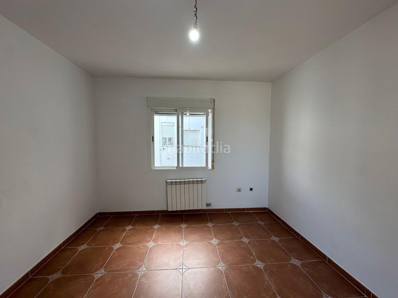 Foto d5482b59-8013-4149-9d74-0167968be40d. Pis amb aparcament a Barrio de la Vega Monachil