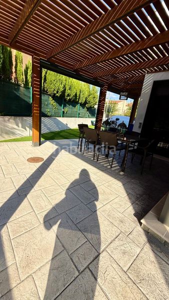 Foto 43d97ca9-dfa4-442b-92ba-9e2f840443f6. Casa aparellada amb calefacció piscina a Altafulla