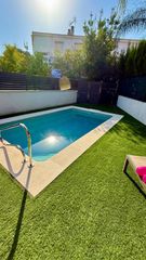 Maison jumelée  Carrer manuel berges. Casa pareada exclusiva