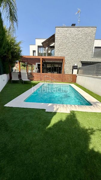 Foto 85b6c42f-f952-43bb-87ff-67251ecf2cf5. Casa aparellada amb calefacció piscina a Altafulla