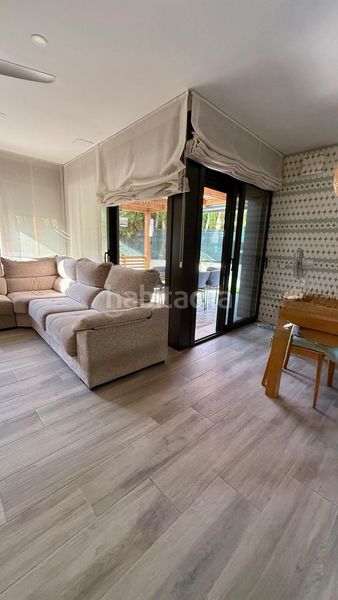 Foto d9d587f5-8b21-4905-9687-9a21b7506d8a. Casa aparellada amb calefacció piscina a Altafulla
