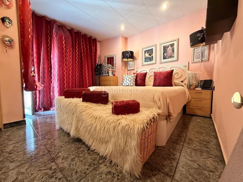 Foto c8fb9406-dcfe-4f0c-9493-b9df5d728272. Piso  impecable de 2 habitaciones con balcón en Badalona