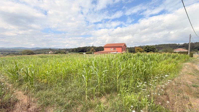 Foto 1a25482c-1060-46c2-b9b9-c0a850395f0b. Terreno residencial solar edificable en Parroquias de Santiago Santiago de Compostela