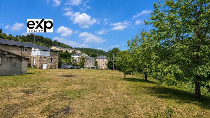 Foto 381cf7c7-d17c-40f6-bbd4-6e231e04033f. Piso amplio apartamento con gran terraza, garaje y finca privada junto al río xunco sargadelos lugo en Cervo