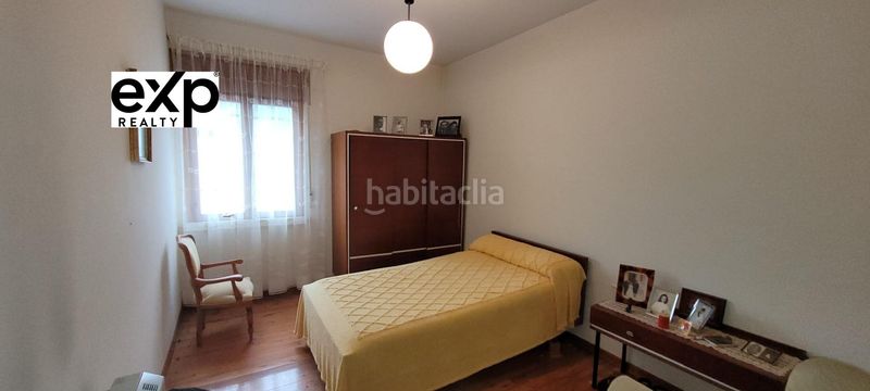 Foto 47f2ecf6-571a-41f2-bc84-9569950a2c00. Piso amplio apartamento con gran terraza, garaje y finca privada junto al río xunco sargadelos lugo en Cervo