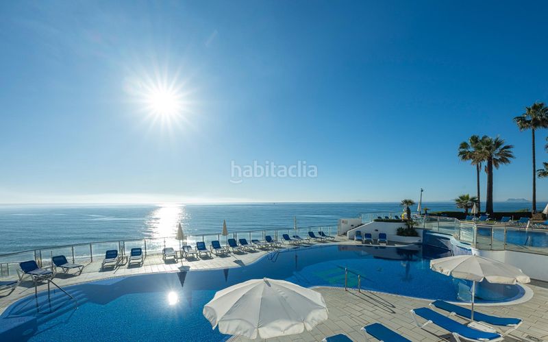 Foto 6f3ac7c3-81b5-4706-bbd7-0de0d78f6663. Àtic amb calefacció aparcament piscina a El Velerín Estepona