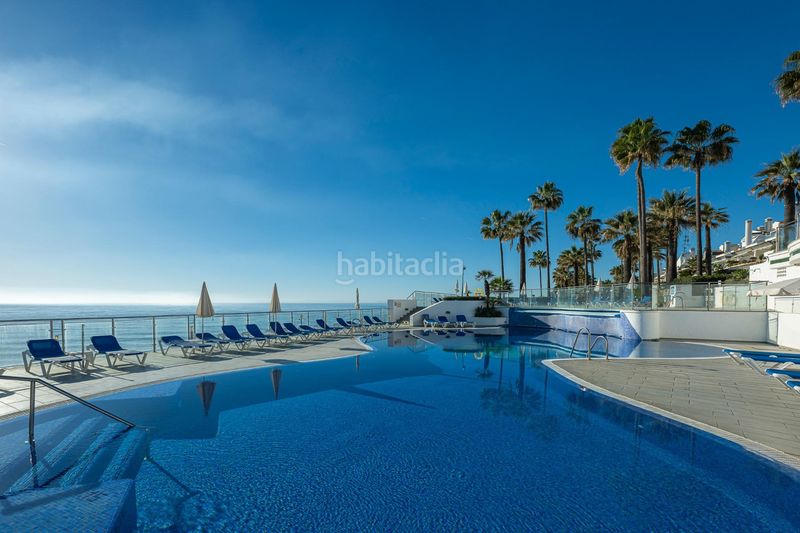Foto 99455607-815a-423b-90c2-c2334f55f4a6. Àtic amb calefacció aparcament piscina a El Velerín Estepona