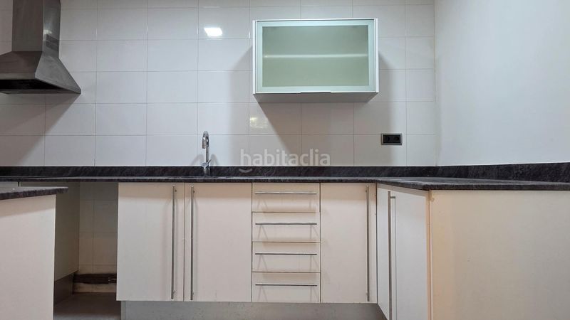 Foto 6883372d-d724-4a18-aab5-1de751e06fb4. Casa adossada amb calefacció a Navarcles