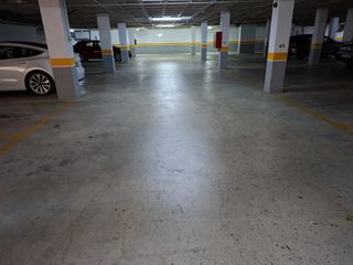 Car parking  Avenida avenida don juan de borbón. 4 magníficas plazas de garaje entre av príncipe de asturias y av