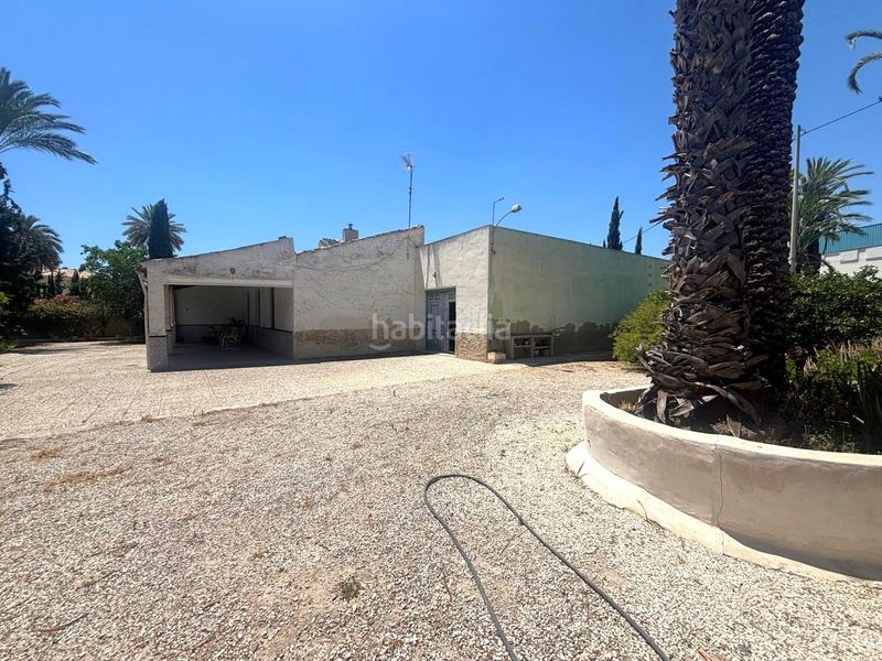Foto 00b4722a-83b0-4aae-bf87-5d93b6f4ac74. Casa amb aparcament a La Portalada Elche / Elx