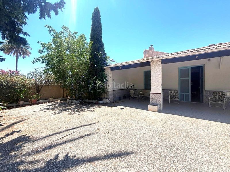Foto 0d6fa12b-226e-4560-b19d-46c74b60efd5. Casa amb aparcament a La Portalada Elche / Elx