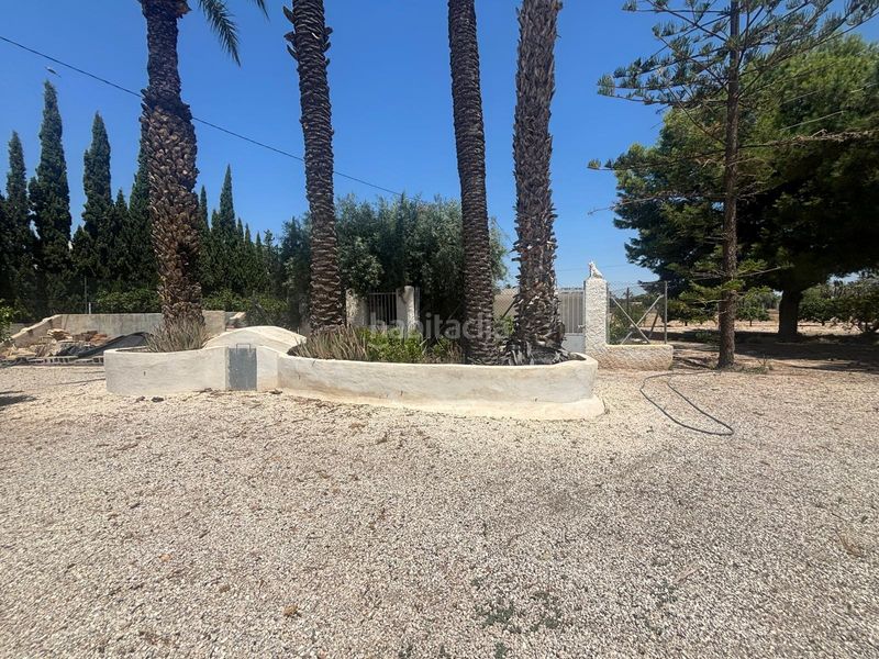 Foto 244e8922-db59-4627-bb4d-48045829bc2b. Casa amb aparcament a La Portalada Elche / Elx