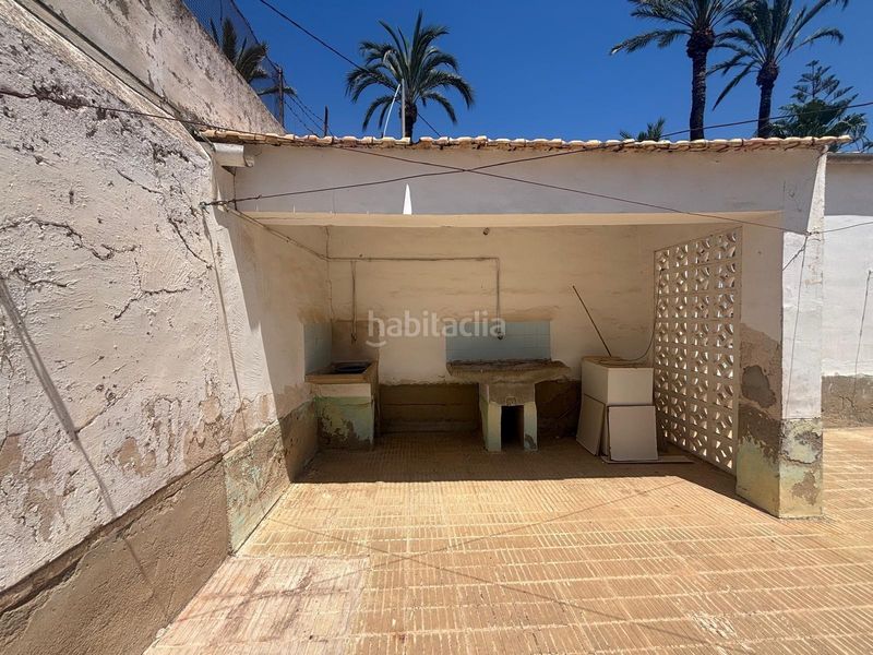 Foto a921dc0e-fc0f-4de9-9d60-350e9e6521ad. Casa amb aparcament a La Portalada Elche / Elx