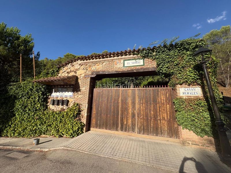 Foto 12e0f787-99ee-45c8-b9a8-9ca5c2e00e06. Masia amb calefacció aparcament piscina a Benatae