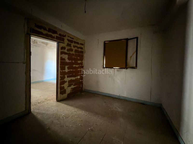 Foto 09d2cfb9-ea5c-4363-badb-c61b9579d950. Edificio in de tomàs valls 43 in Centro Ontinyent