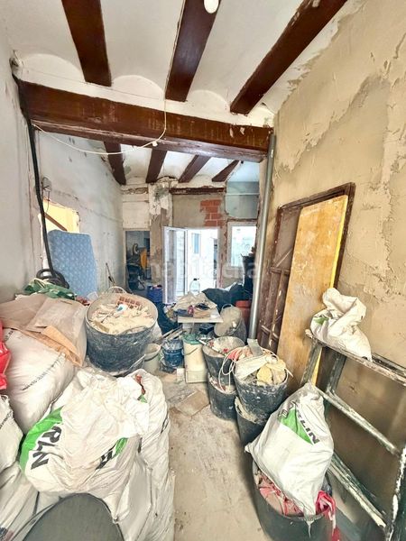 Foto 7c660d2d-c28a-43e0-9cb4-c8e667e9e144. Planta baixa a Centro Ontinyent