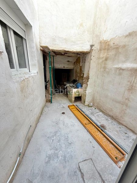 Foto baf7fd01-267d-4093-8b34-d5d8483b0307. Planta baixa a Centro Ontinyent