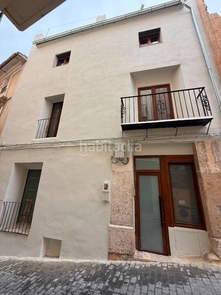 Foto c334d5a1-608f-4c58-b829-df51bcafbc98. Planta baixa a Centro Ontinyent