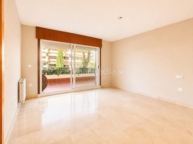 Foto 9405ea5d-ceb9-4389-9f7a-c5ef370a272e. Apartament amb calefacció aparcament piscina a Guadalmina Alta Marbella