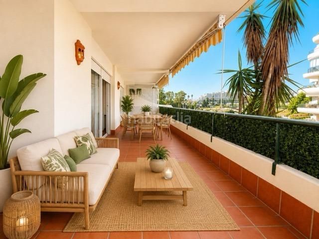 Foto a2e7dd3f-00c1-44d9-9b07-1d959ae4a9be. Apartament amb calefacció aparcament piscina a Guadalmina Alta Marbella